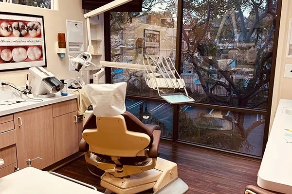 office tour treatment chair